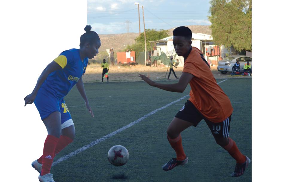 lovisa Mulunga (left) in then Tura Magic,now FC Ongos and Fiola ‘Haaland’ Vliete of Beauties FC