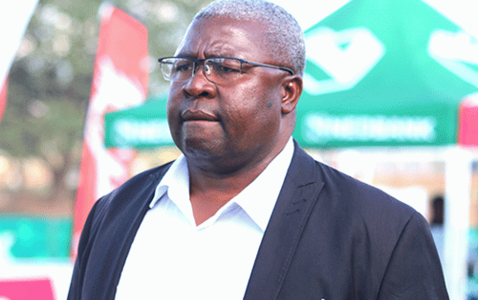 Robert Shimooshili